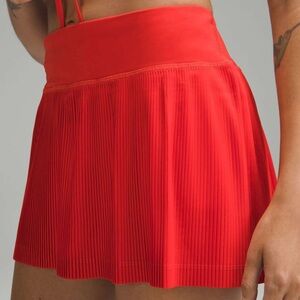 Lululemon Pleat to Street Mid-Rise Skirt in Hot Heat, Size 6